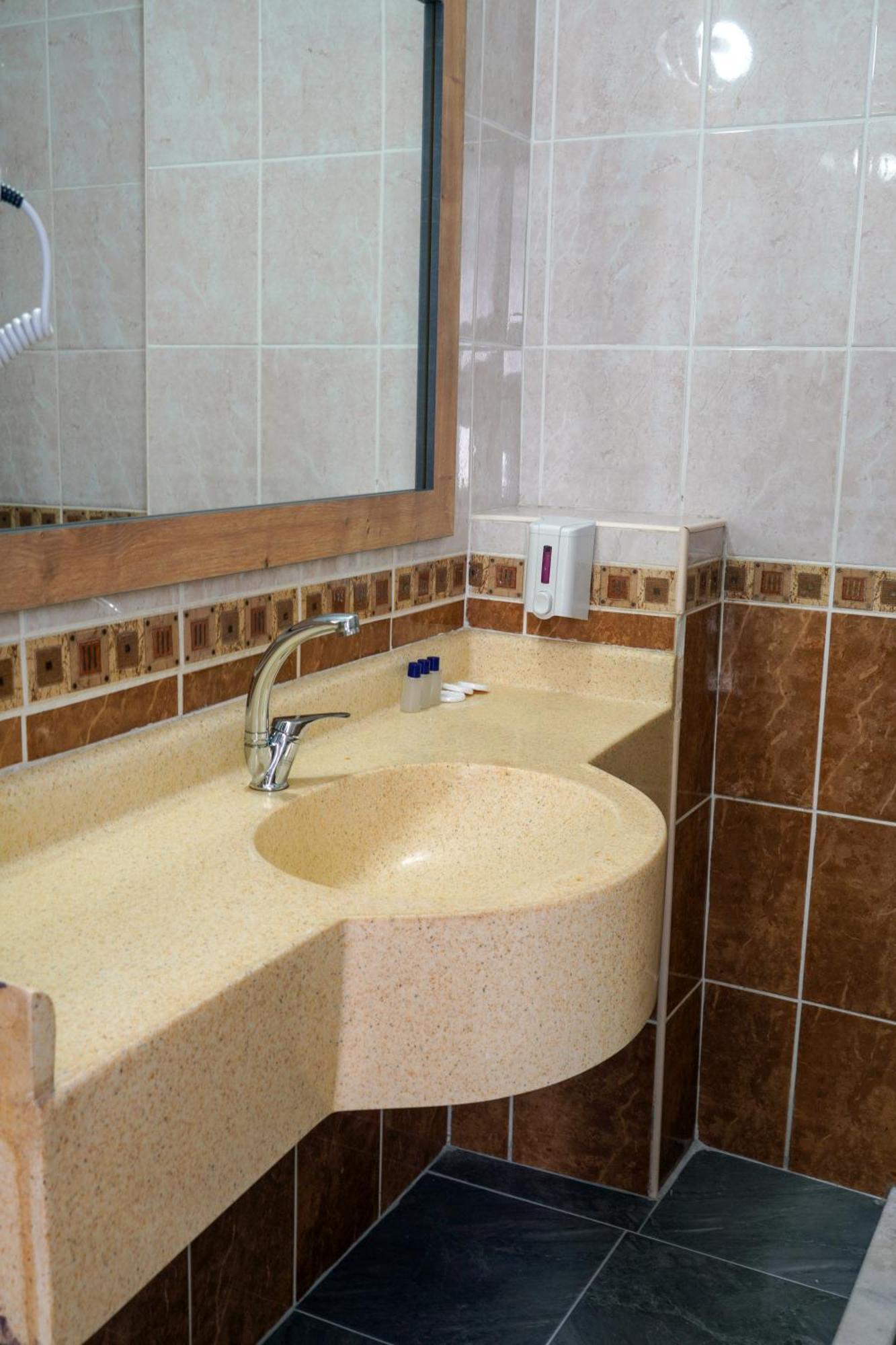 Anna Queen Hotel Alanya Bagian luar foto
